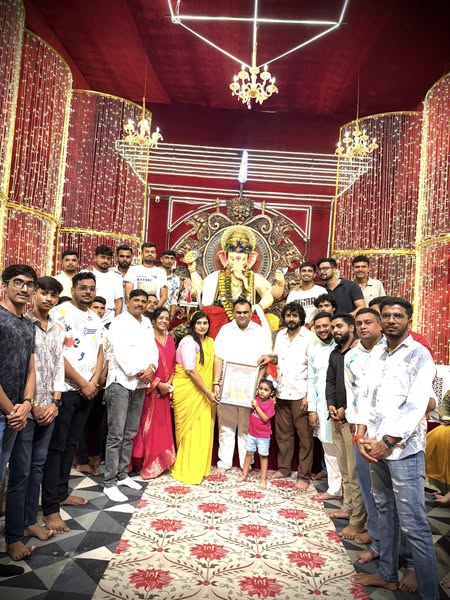 તા.૩૧-૦૮-૨૦૨૫ ના રોજ મહુવા ગામે તિલક ગ્રુપ દ્વારા આયોજિત ગણેશ મહોત્સવમાં ગણપતિ દાદાની આરતી કરી દર્શન કર્યા.